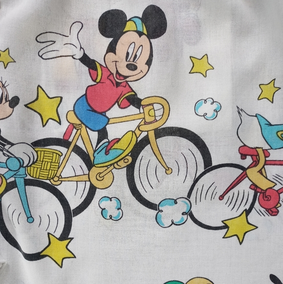 Custom Reworked Vintage 1990s Mickey Mouse Cycling Friends Bennygonia Shorts - Picture 5 of 7